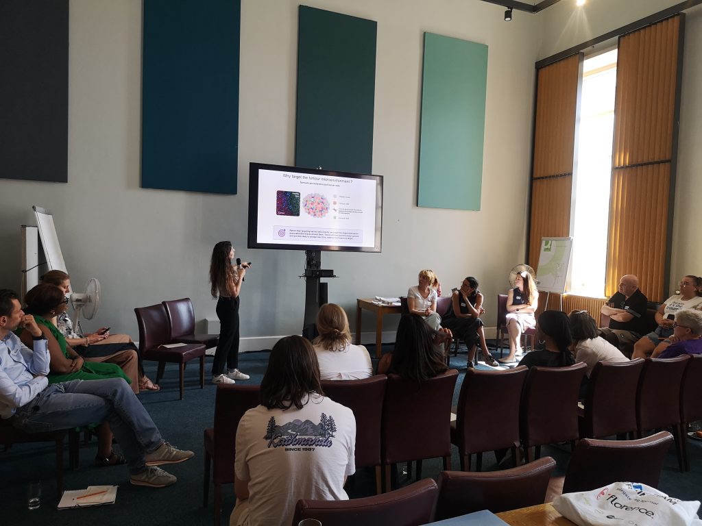 Alexandrine Carminati presenting her research